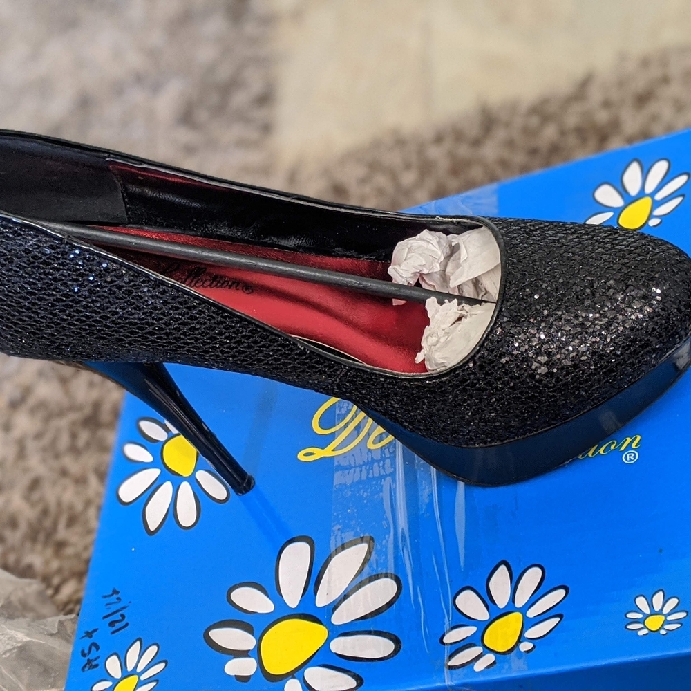 👠👠 - Picture 4 of 4